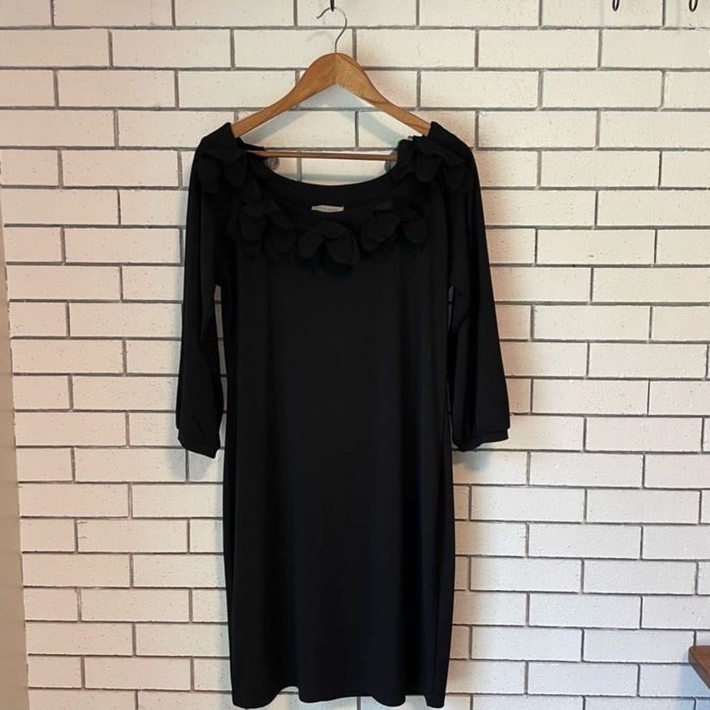 Susan Grant Black 3D Floral Petal Neckline Sheath Dress 3/4 Sleeve Large